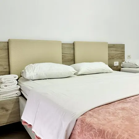 Fishland Seaside Apartments Plazhi San Pietro