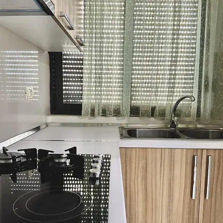 Fishland Seaside Plazhi San Pietro