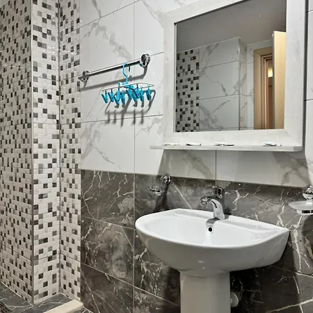 Fishland Seaside * Plazhi San Pietro