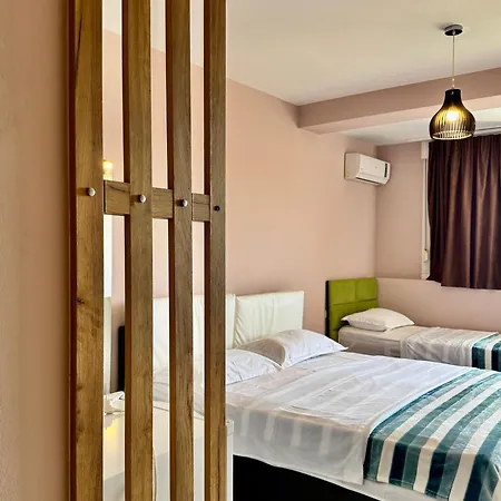 Fishland Seaside Hotel Plazhi San Pietro