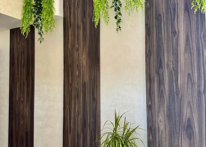 Fishland Seaside Hotel *