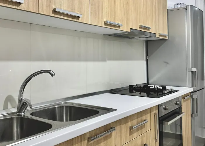 Fishland Seaside Plazhi San Pietro