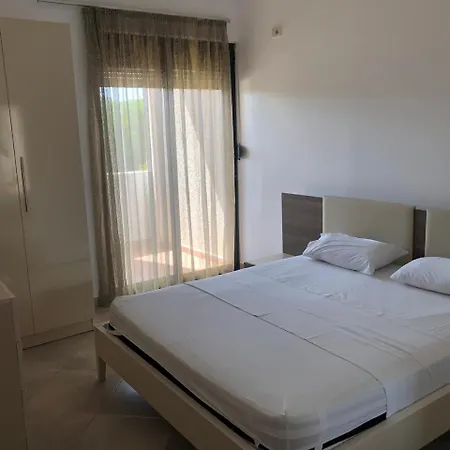 Fish Land Hotel