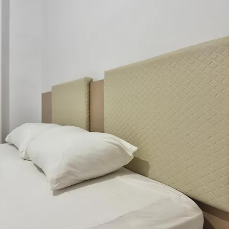 Fishland Seaside Apartments * Plazhi San Pietro
