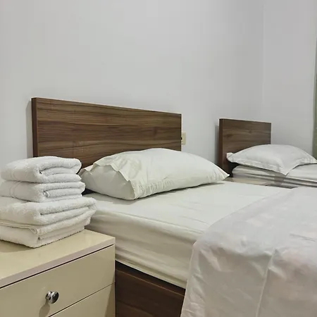 Fishland Seaside Apartments * Plazhi San Pietro