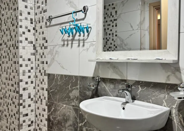 Fishland Seaside * Plazhi San Pietro